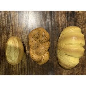 3 Faux Fake Play Food Bread Dinner‎ Roll Loaf Seeded Display Movie Prop MTC